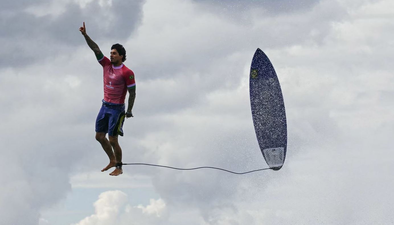 Photo of Gabriel Medina Wins Top Award at World Sports Photography Awards 2025